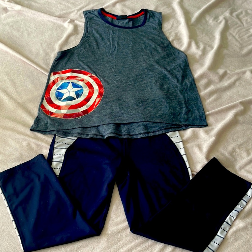 Marvel Captain America capri leggings with matching muscle shirt